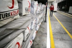 T&uuml;rkiye Barolar Birliği (TBB) tarafından, Kızılay yetkilileri hakkında 'g&uuml;veni k&ouml;t&uuml;ye