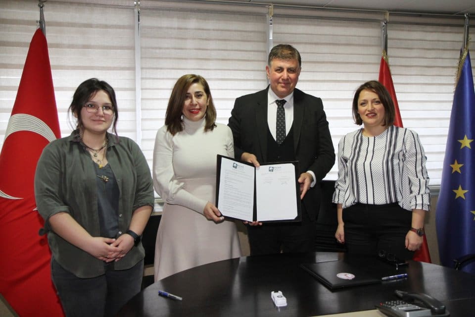 Karşıyaka Belediyesi ile T&uuml;rk M&uuml;hendis ve Mimar Odaları Birliği (TMMOB)