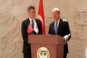 KKTC Cumhurbaşkanı Ersin Tatar, T&uuml;rkiye Barolar Birliği Başkanlığı tarafından d&uuml;zenlenen