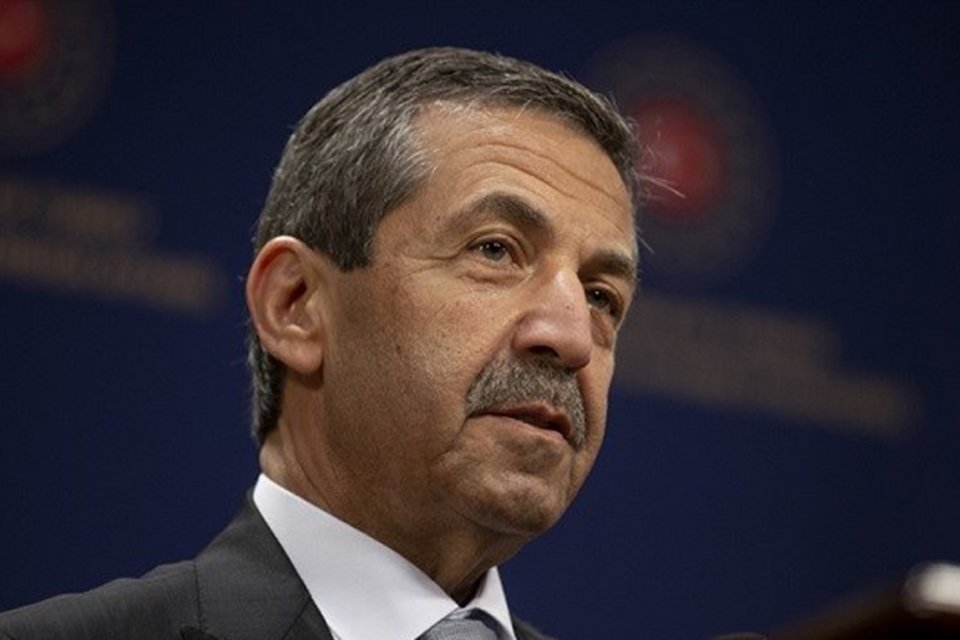 Kuzey Kıbrıs Türk Cumhuriyeti (KKTC) Dışişleri Bakanı Tahsin Ertuğruloğlu, kendilerine