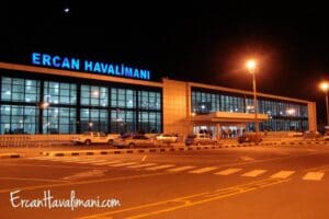 İstanbul Havalimanı İşletmecisi İGA, yarın itibarıyla yolcuların eski tip kimlik