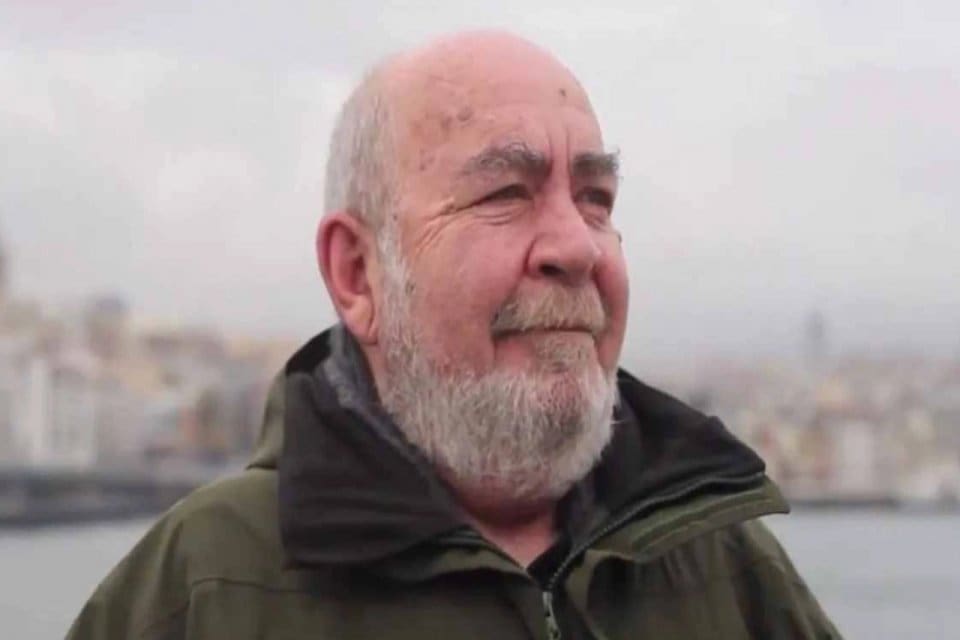 Seslendirme sanat&ccedil;ısı ve oyuncu İsmail K&ouml;ksal Eng&uuml;r, b&ouml;brek yetmezliğine bağlı