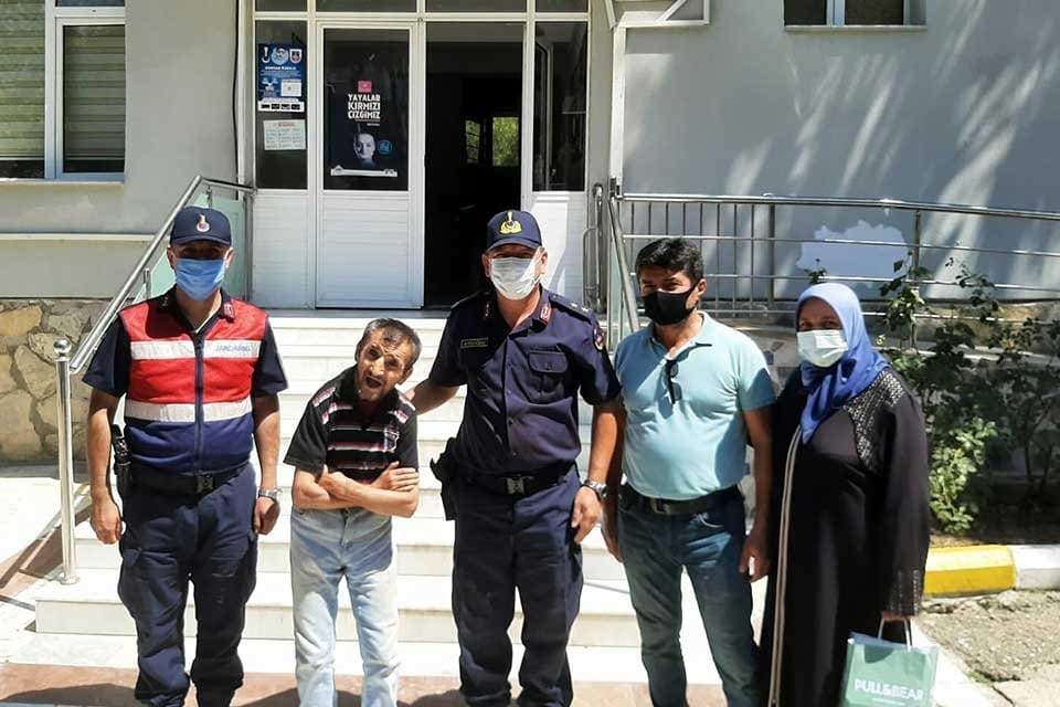 İzmir'in Karabağlar il&ccedil;esinde kaybolan, konuşma ve zihinsel engelli Osman Ayhan