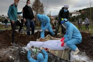 İran'da yeni tip koronavir&uuml;s (Kovid-19) nedeniyle yaşamını yitirenlerin sayısı 434