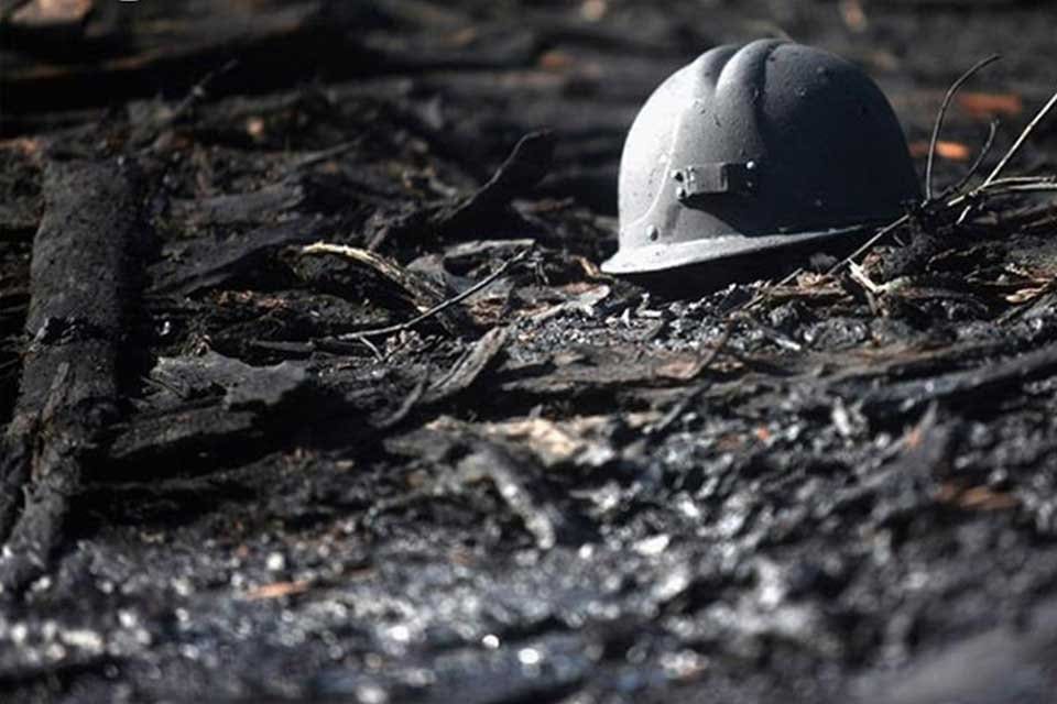 İZMİR'in Tire il&ccedil;esinde, k&ouml;m&uuml;r ocağında karbonmonoksit gazından zehirlenen 2 iş&ccedil;iden