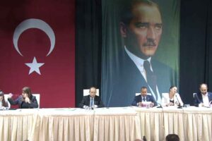Konak Belediye Meclisi mayıs ayının ikinci olağan toplantısını Selahattin Akçiçek