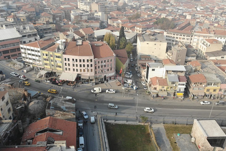 İzmir Büyükşehir Belediyesi, Konak ile Kadifekale arasındaki tarihi aksı canlandırmayı