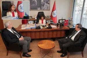 Konak Belediye Başkanı Abd&uuml;l Batur, 23 Nisan Ulusal Egemenlik ve