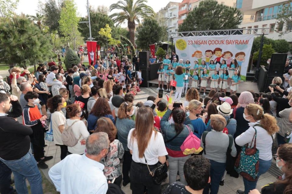 Konak Belediyesi&rsquo;nin 23 Nisan Ulusal Egemenlik ve &Ccedil;ocuk Bayramı kapsamında