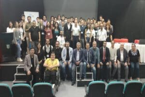 Buğra Kızılkara'nın ve Blok listesinin se&ccedil;ildiği se&ccedil;ime İzmir'de faaliyet g&ouml;steren