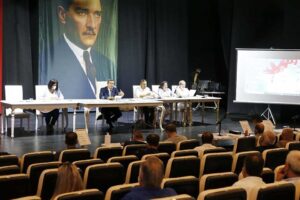 Konak Belediye Meclisi’nin temmuz ayı olağan toplantısında, “işyeri ruhsat ile