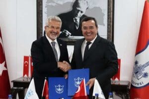 Konak Belediyesi ile Nil&uuml;fer Belediyesi, daha &ouml;nce imzalanan işbirliği protokol&uuml;n&uuml;n
