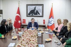 Konak Belediyesi ile Girişimci İş Kadınları Federasyonu (GİFED) ortaklığında, Yaşar