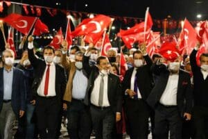 Konak Belediyesi, T&uuml;rkiye Cumhuriyeti&rsquo;nin 98&rsquo;inci kuruluş yıld&ouml;n&uuml;m&uuml;n&uuml; 7&rsquo;den 70&rsquo;e t&uuml;m