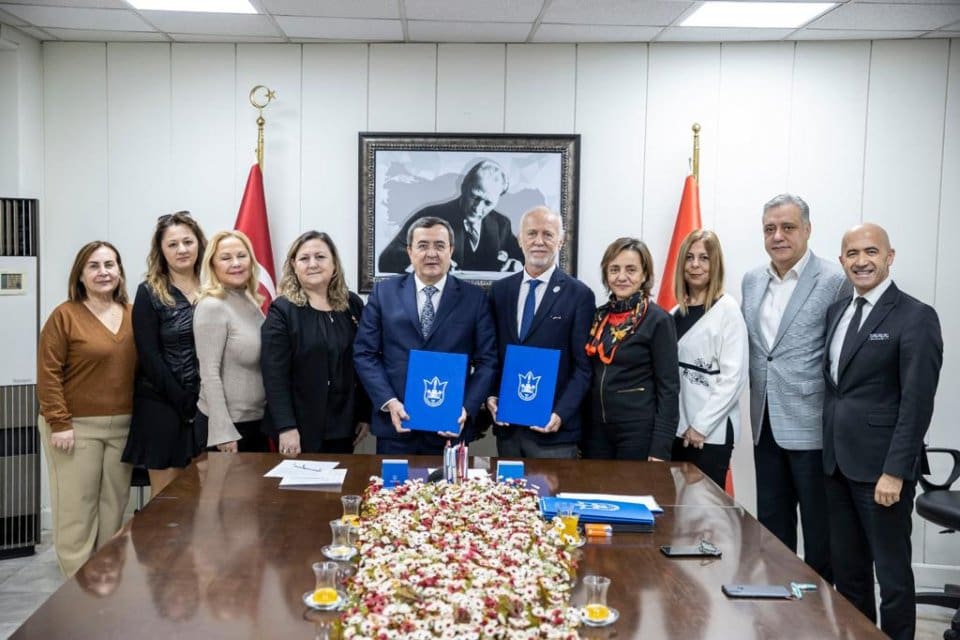 Yerel y&ouml;netim ve sivil toplum &ouml;rg&uuml;tleri işbirliklerinin en g&uuml;zel &ouml;rneklerini