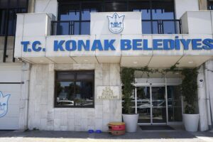 Konak Belediyesi, 31 Aralık tarihine kadar tamamlanması gereken, 7256 sayılı