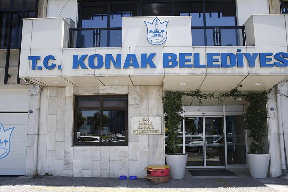 Konak Belediyesi, 31 Aralık tarihine kadar tamamlanması gereken, 7256 sayılı