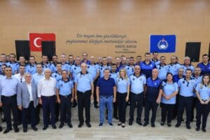 Zabıta Teşkilatı&rsquo;nın kuruluşunun 196&rsquo;ncı yıld&ouml;n&uuml;m&uuml;nde zabıta personeliyle buluşan Başkan Batur,