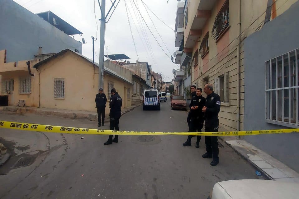 İzmir'de Cafer Kaynak'ın yaşamını yitirdiği kavga ile ilgili y&uuml;r&uuml;t&uuml;len soruşturmada