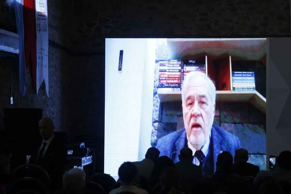 Konak Belediyesi tarafından Roman Sivil Toplum &Ouml;rg&uuml;tlerinin işbirliğinde d&uuml;zenlenen Roman