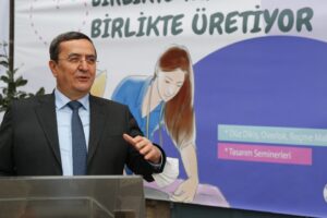 Konak’ta, İzmir İş Kadınları Derneği işbirliğiyle kadınlara istihdam sağlayacak büyük