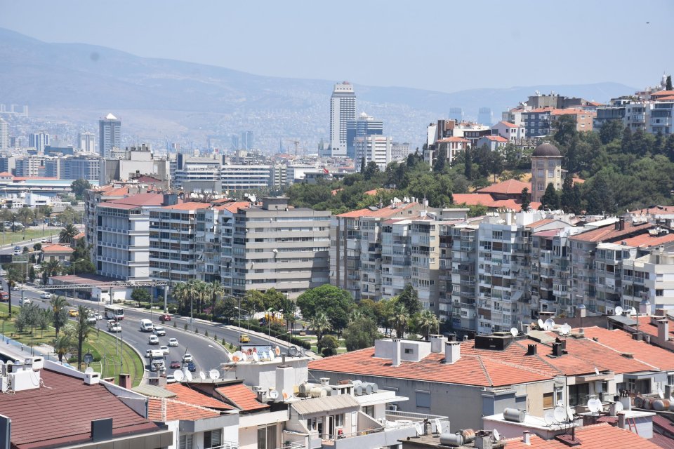 T&Uuml;RKİYE Cumhuriyet Merkez Bankası Konut Fiyat Endeksi raporuna g&ouml;re, İzmir'de