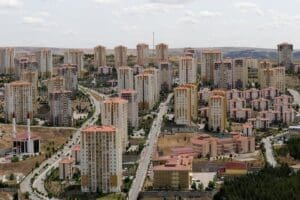 T&uuml;ketici Konfederasyonu (T&Uuml;KONFED) Başkanı&nbsp;Aydın Ağaoğlu, vatandaşlık edinebilmek i&ccedil;in yabancıların satın