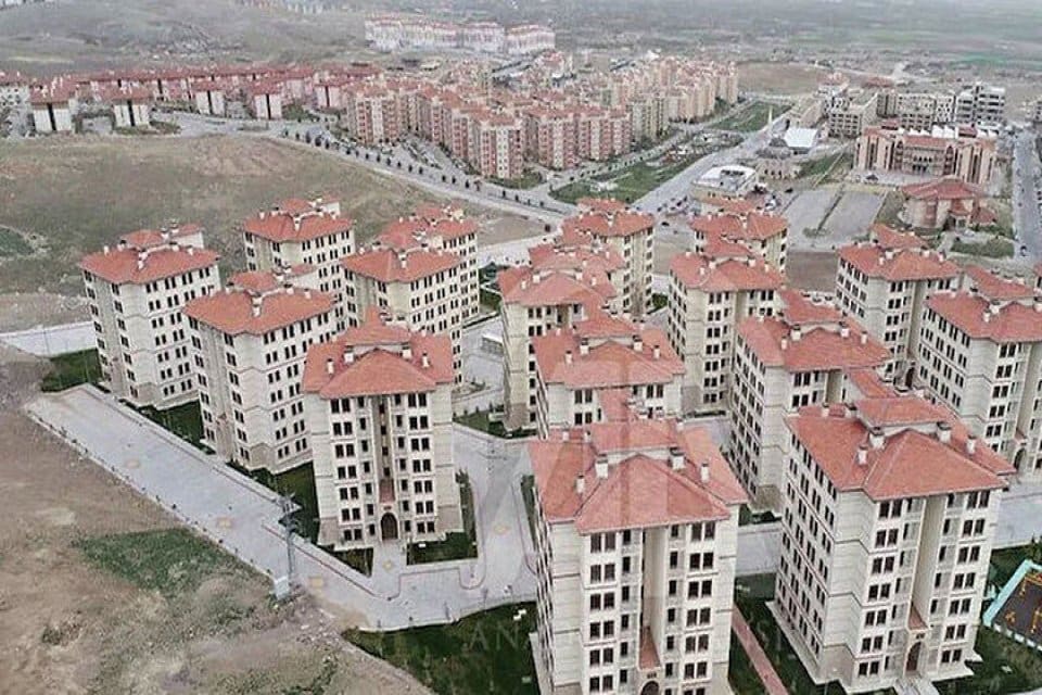 Emlak Konut &ouml;nc&uuml;l&uuml;ğ&uuml;nde sekt&ouml;r&uuml;n &ouml;nde gelen dernekleri bug&uuml;n bir araya