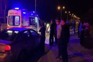 &Ccedil;orum'un Sungurlu il&ccedil;esinde aniden yola &ccedil;ıkan k&ouml;peğe &ccedil;arpmamak i&ccedil;in manevra