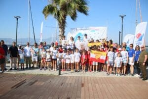 İzmir B&uuml;y&uuml;kşehir Belediyesi'nin beşincisini d&uuml;zenlediği K&ouml;rfez Festivali, İzmir Marina&rsquo;daki&nbsp; nefes