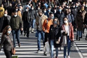 T&uuml;rkiye'de delta varyantının ardından&nbsp;'Delta plus varyantı'&nbsp;da tespit edildi. 3 farklı