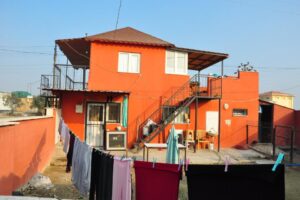 Manisa'nın Saruhanlı il&ccedil;esinde Necati Akpınar&rsquo;ın (58), bir ay dini nikahla