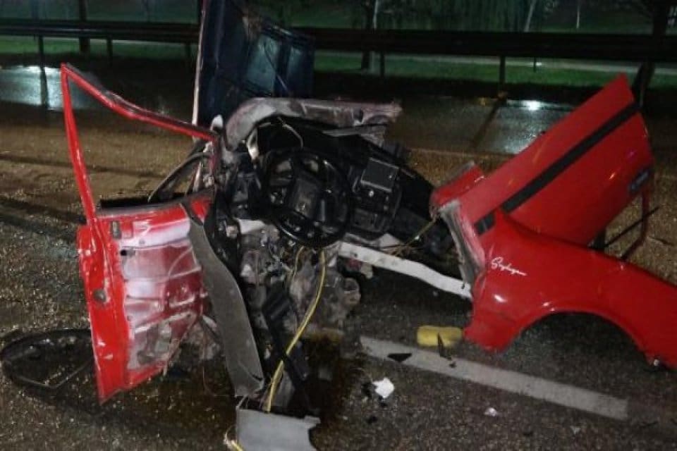 Bursa'da yağış nedeniyle yağış nedeniyle kayganlaşan yolda Musa Soylugan'ın (19)
