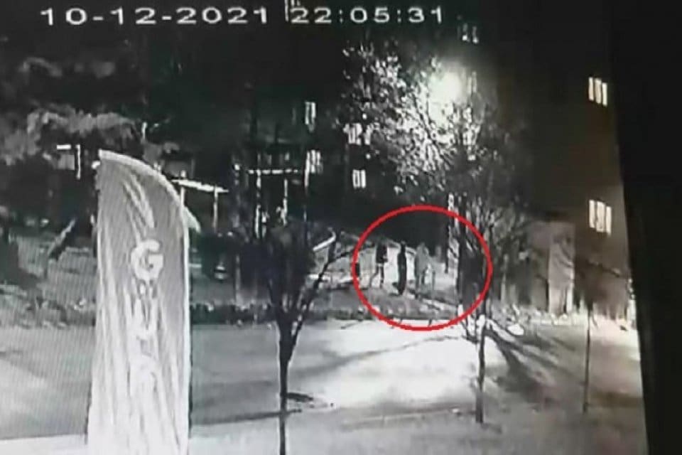 Bursa&rsquo;da şaka esnasında arkadaşı tarafından dezenfektanla ateşe verilen &ccedil;ocuk ağır