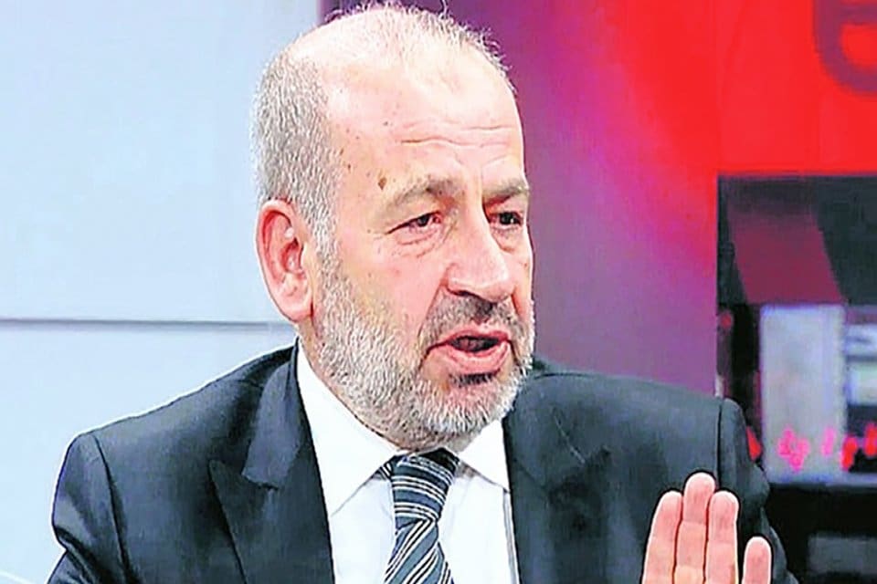 Cumhurbaşkanı Erdoğan'ın yasa tasarılarını 'onaylattığı' Prof. Dr. İzzet &Ouml;zgen&ccedil;'in "Ka&ccedil;ınılmaz