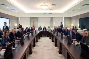 Koronavir&uuml;s Bilim Kurulu saat 16:30&rsquo;da video konferans y&ouml;ntemiyle toplandı. Toplantı