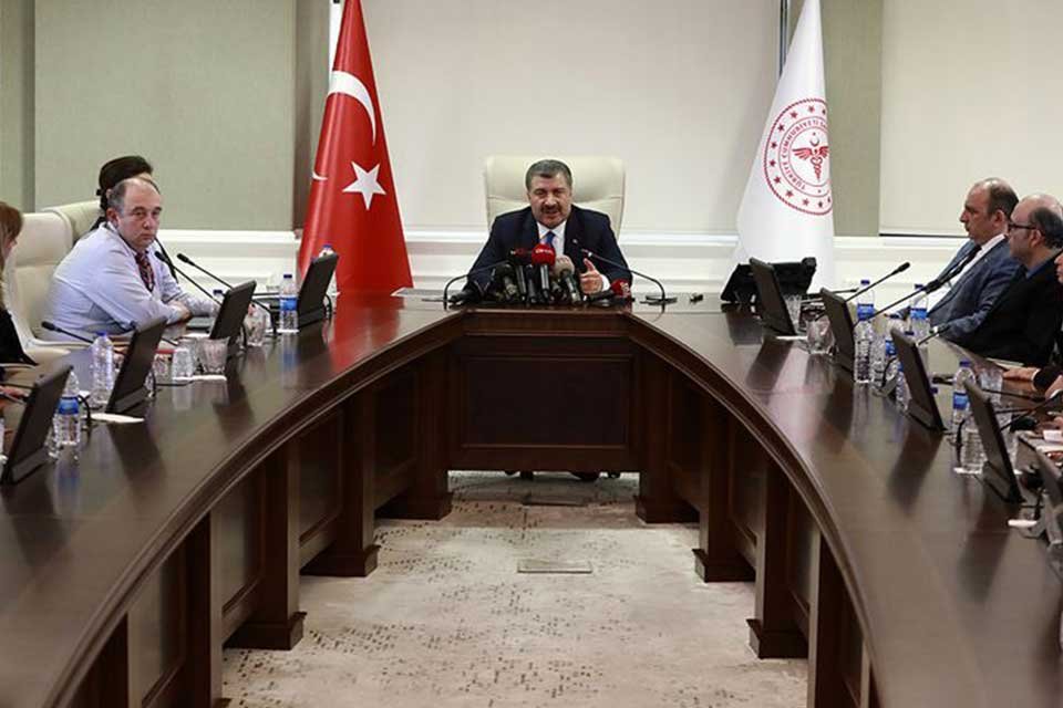 Koronavirüs Bilim Kurulu saat 16:30’da video konferans yöntemiyle toplanacak. Sağlık