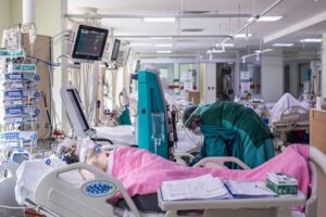 Sağlık Bakanlığı, corona vir&uuml;s i&ccedil;in son gelişmeleri ve g&uuml;nl&uuml;k tabloyu