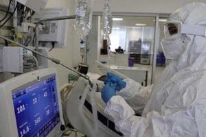 Sağlık Bakanlığı, corona vir&uuml;s i&ccedil;in son gelişmeleri ve g&uuml;nl&uuml;k tabloyu