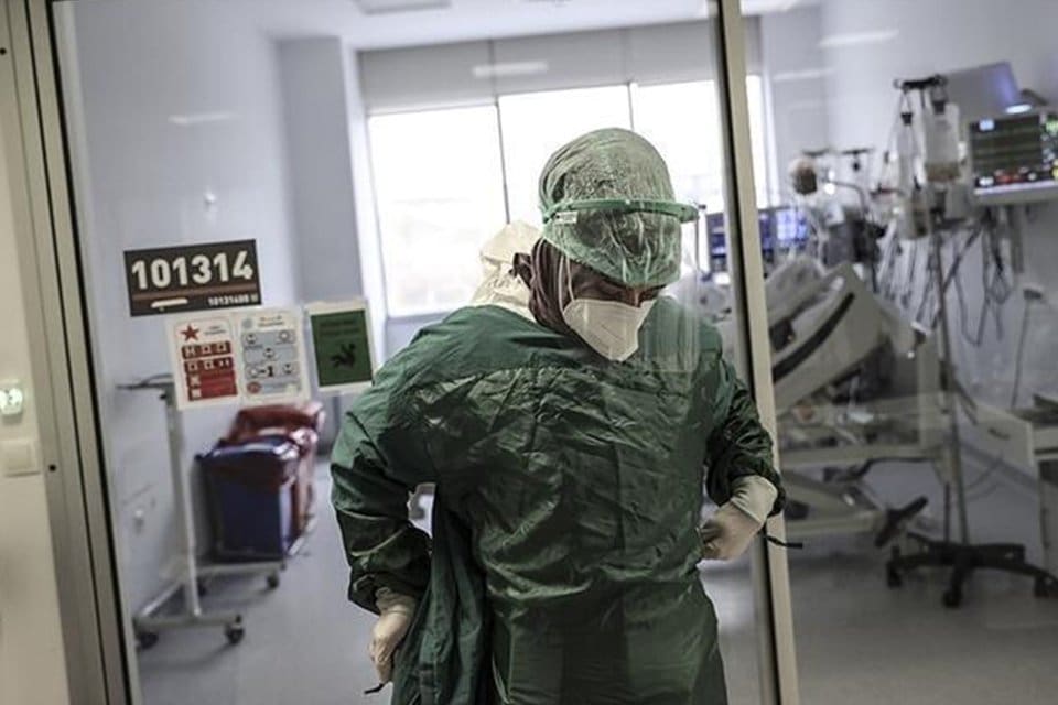 Sağlık Bakanlığı, corona vir&uuml;s i&ccedil;in son gelişmeleri ve g&uuml;nl&uuml;k tabloyu