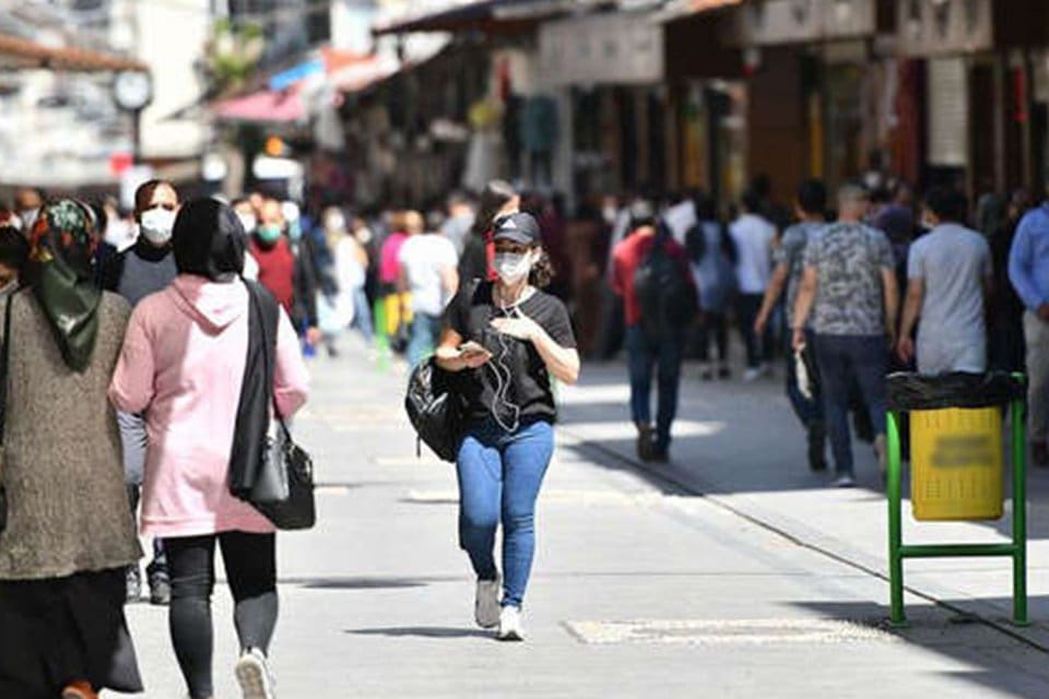 Sağlık Bakanlığı, corona vir&uuml;s i&ccedil;in son gelişmeleri ve g&uuml;nl&uuml;k tabloyu