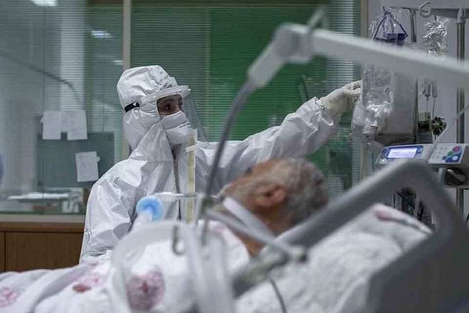 Sağlık Bakanlığı'nın a&ccedil;ıkladığı 2 Mayıs 2022 Pazartesi g&uuml;n&uuml;n&uuml;n corona vir&uuml;s&uuml;