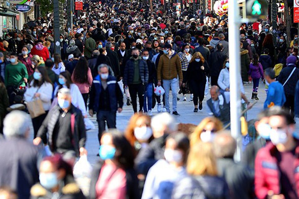 Sağlık Bakanlığı, koronavir&uuml;s i&ccedil;in son gelişmeleri ve g&uuml;nl&uuml;k tabloyu paylaştı.