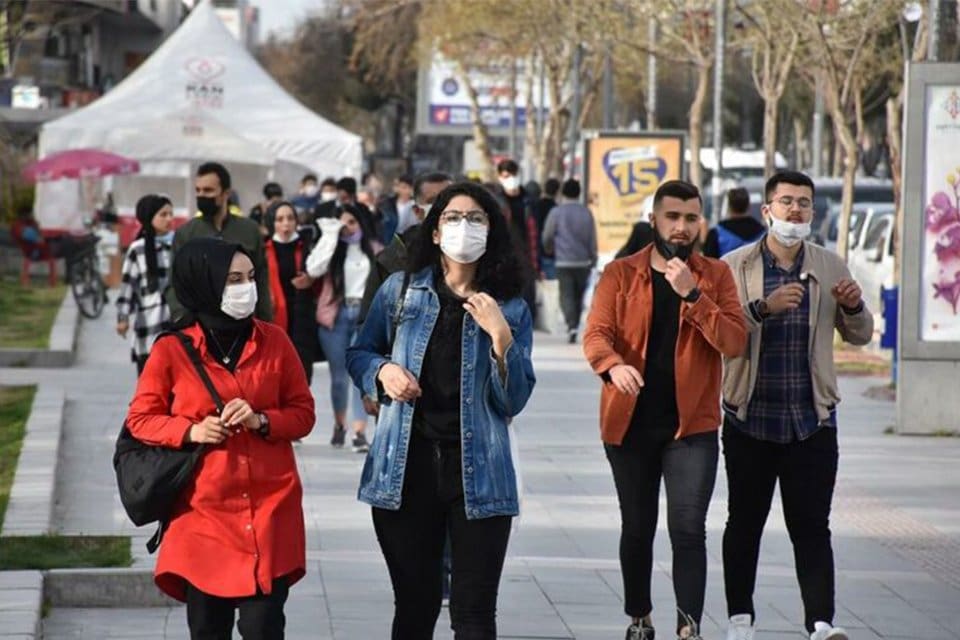 Sağlık Bakanlığı, corona vir&uuml;s i&ccedil;in son gelişmeleri ve g&uuml;nl&uuml;k tabloyu