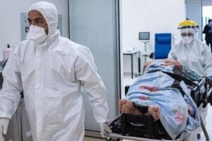 Sağlık Bakanlığı, corona vir&uuml;s i&ccedil;in son gelişmeleri ve g&uuml;nl&uuml;k tabloyu