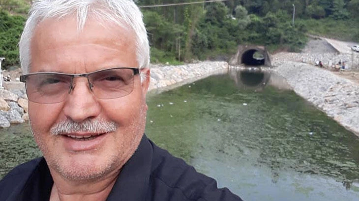 Zonguldak'ın Kozlu il&ccedil;esinde Ramazan Girgin, sosyal medya hesabından koronavir&uuml;se yakalandığını