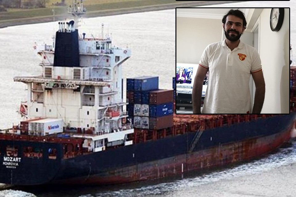 Gine açıklarında kaçırılan gemide görev yapan İzmirli Gemici Akman, saldırının