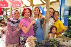 İzmir&rsquo;in Karaburun il&ccedil;esi, iki yıllık pandemi arasının ardından 13&rsquo;&uuml;nc&uuml; kez