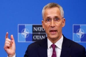 NATO Genel Sekreteri Jens Stoltenberg, Sırbistan ve Kosova'ya gerginliği tırmandırmama
