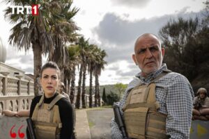 Yapımcılığını TIMS&B Productions'ın üstlendiği, TRT 1'de Timur Savcı ve Burak
